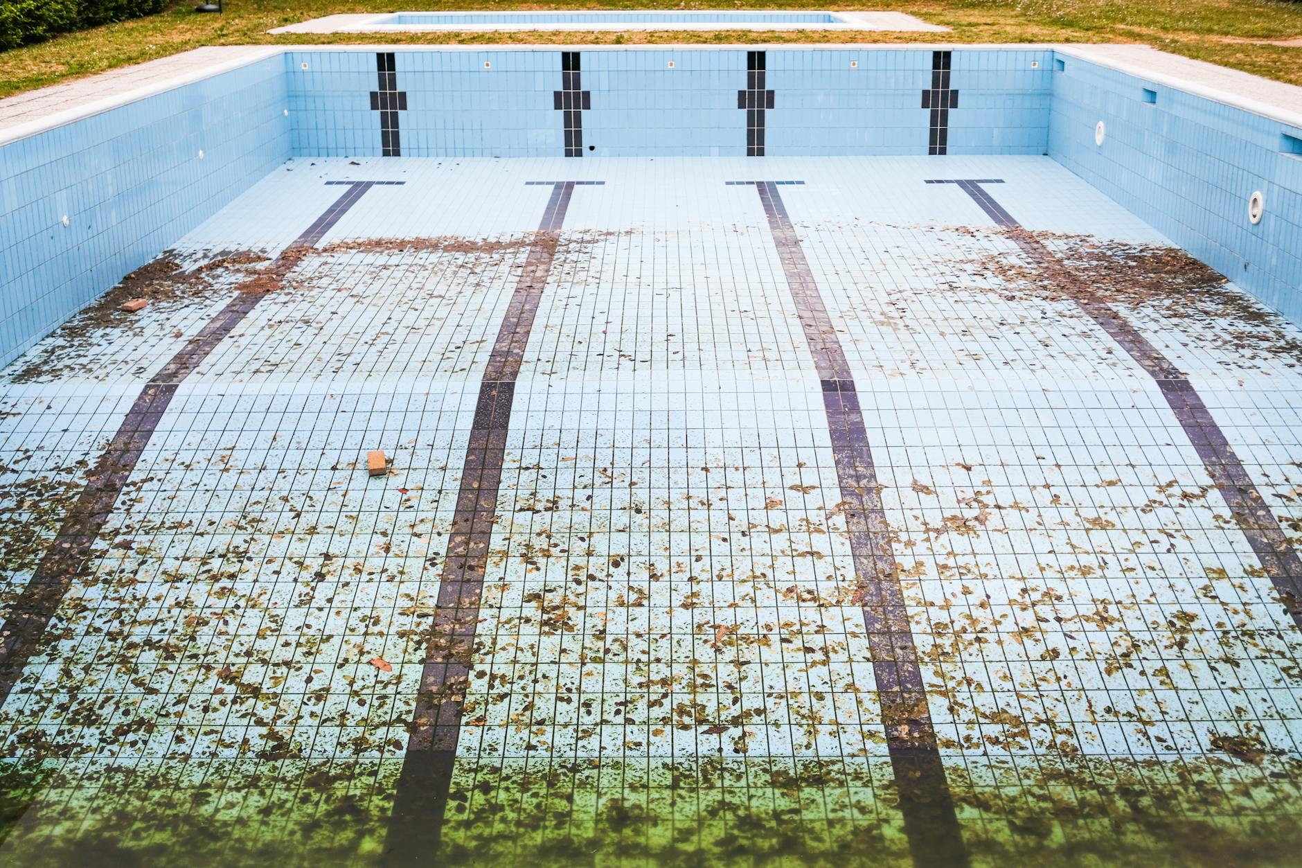 Pool resurfacing and pebblecrete interior renovation on an Adelaide concrete pool